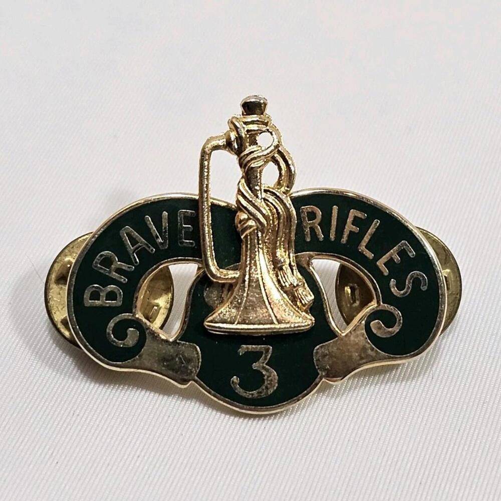 US Army Military 3rd Cavalry Regiment DUI Distinctive Unit Insignia Crest Pin